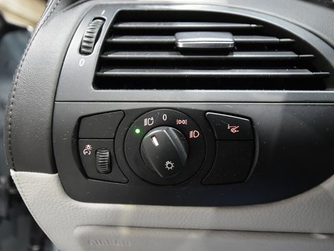 Used 2008 BMW M6 Convertible image 27