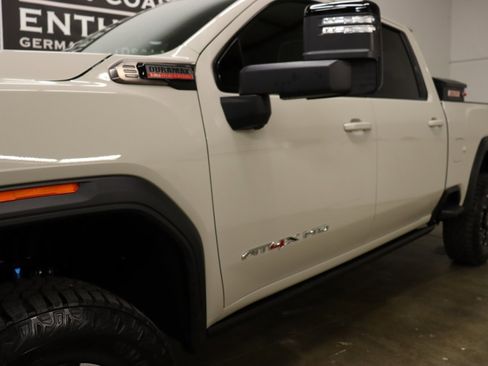Used 2026 GMC Sierra 2500 AT4X AWD/4WD image 11
