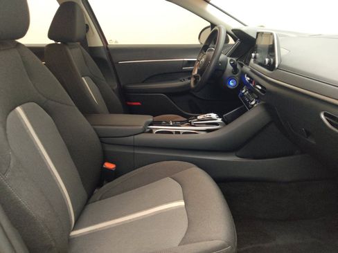 Used 2021 Hyundai Sonata SE FWD image 21