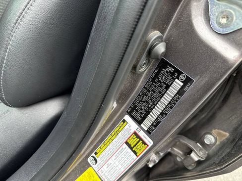 Used 2023 Toyota Camry XSE FWD image 39