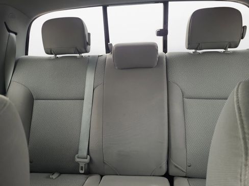 Used 2015 Toyota Tacoma 4x4 Double Cab w/ TRD Sport Package image 15