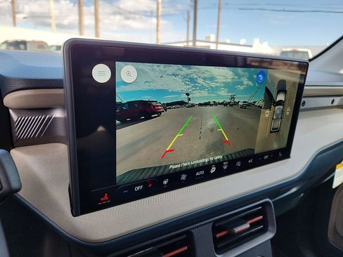 New 2026 Ford Maverick Lariat w/ 4K Tow Package image 14