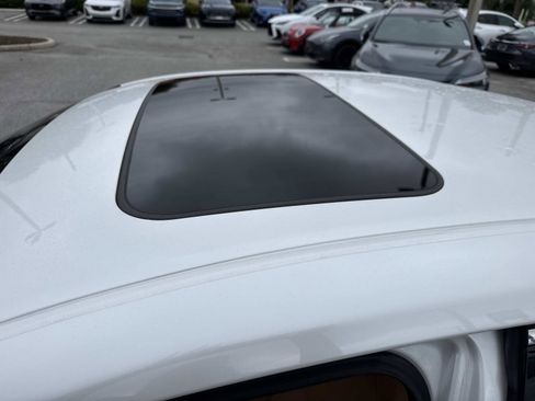 Certified 2024 Lexus ES 350 w/ Premium Package image 32