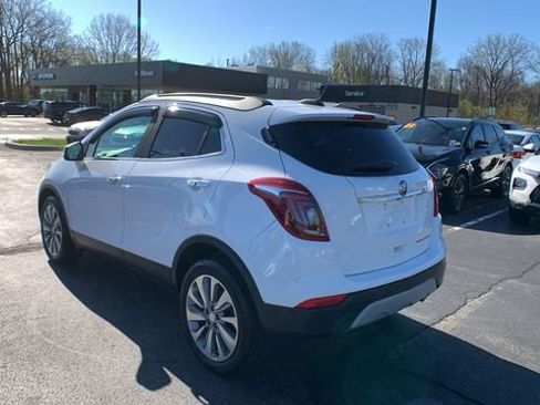 Used 2019 Buick Encore Preferred FWD image 3
