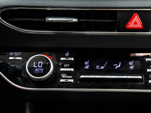 Used 2023 Hyundai Sonata Limited w/ Cargo Package FWD image 29