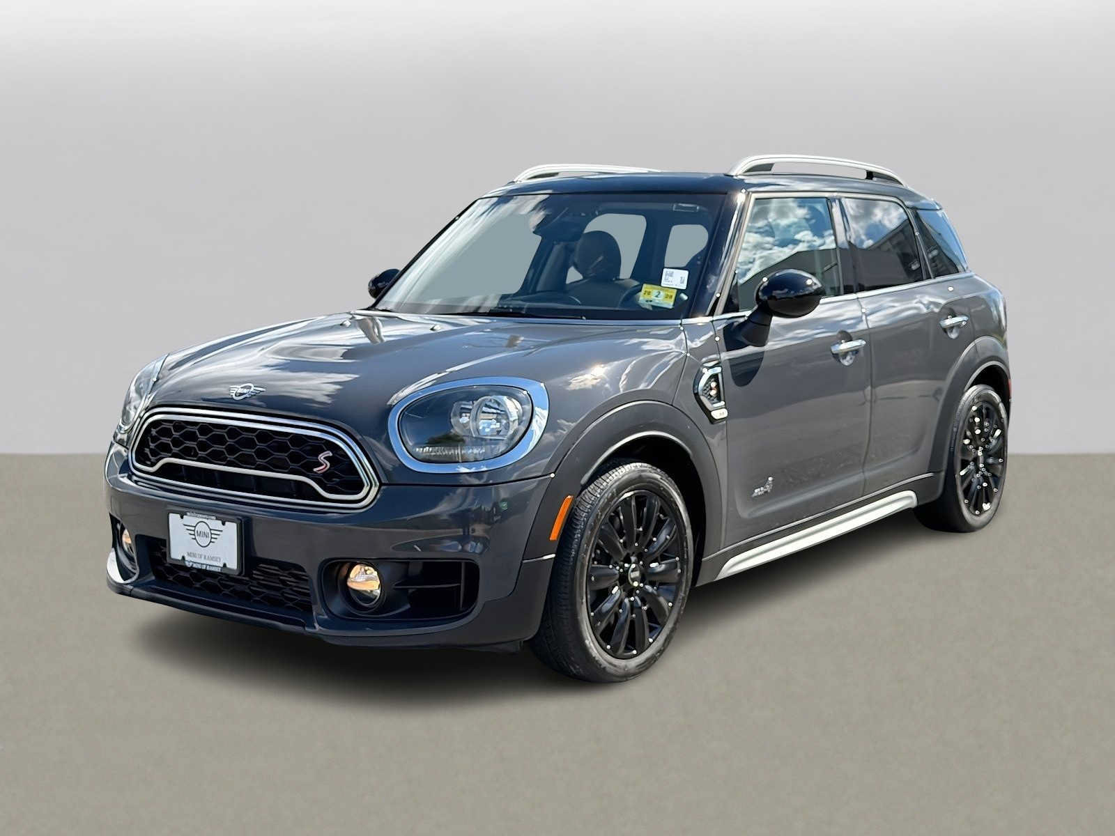 Used 2019 MINI Cooper Countryman S w/ Signature Upholstery Package AWD/4WD image 1