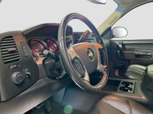 Used 2013 Chevrolet Silverado 1500 LT w/ All-Star Edition AWD/4WD image 10