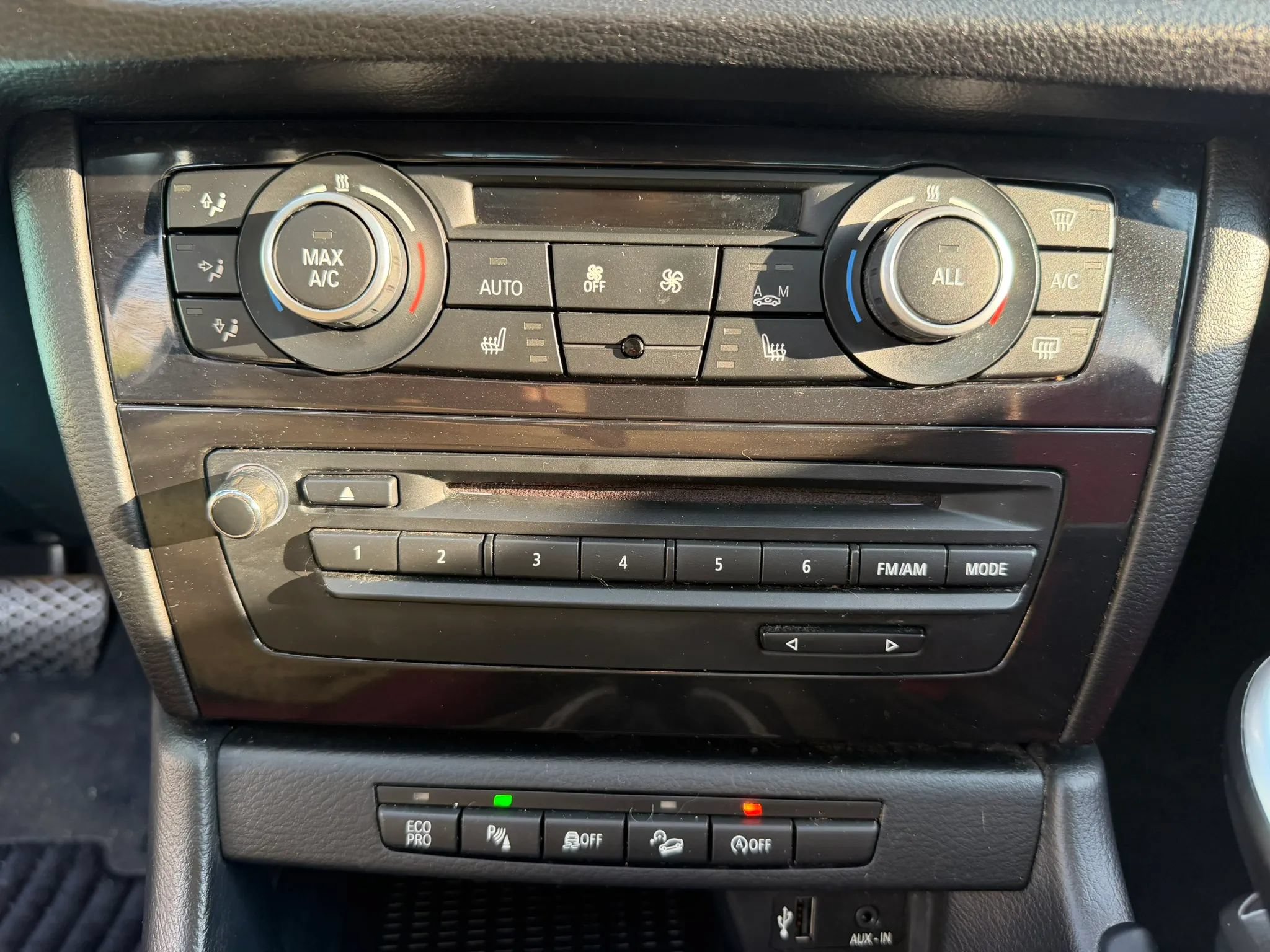 Used 2014 BMW X1 xDrive28i AWD/4WD image 24