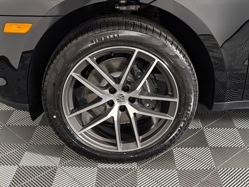 New 2026 Porsche Macan image 11