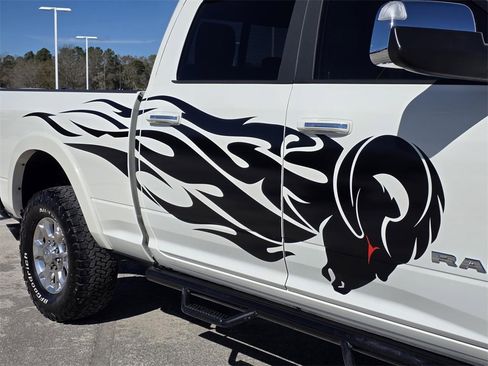 Used 2019 RAM 2500 Laramie image 41