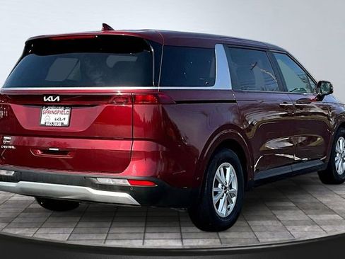 Certified 2024 Kia Carnival LX image 6