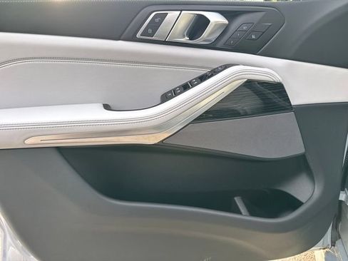 Certified 2025 BMW X5 M60i image 12