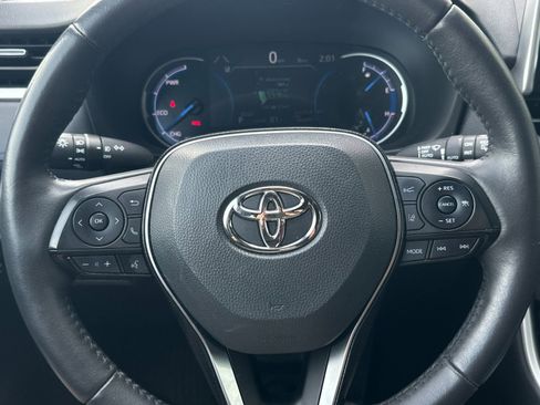 Used 2021 Toyota RAV4 XSE AWD/4WD image 21