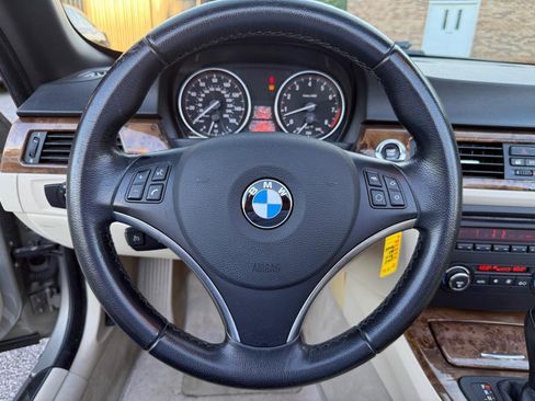 Used 2008 BMW 328i Convertible RWD image 30