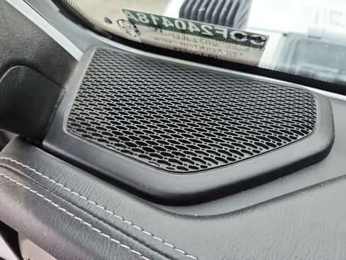 Used 2022 Jeep Gladiator Rubicon w/ Cold Weather Group image 28