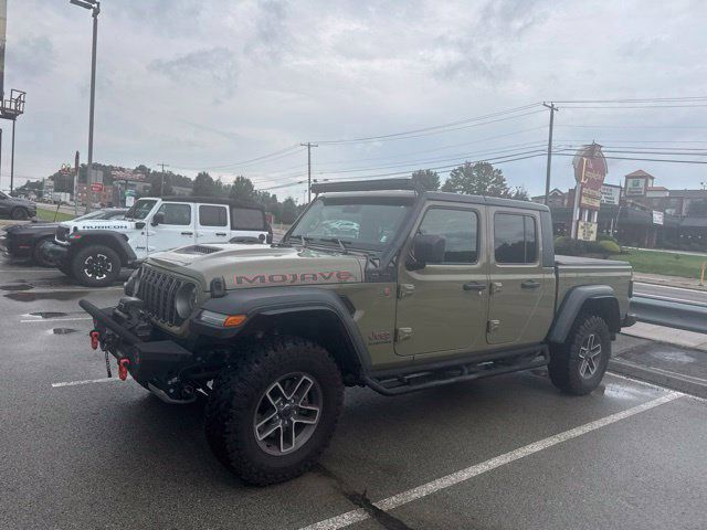 Certified 2025 Jeep Gladiator Mojave w/ Convenience Group AWD/4WD image 1