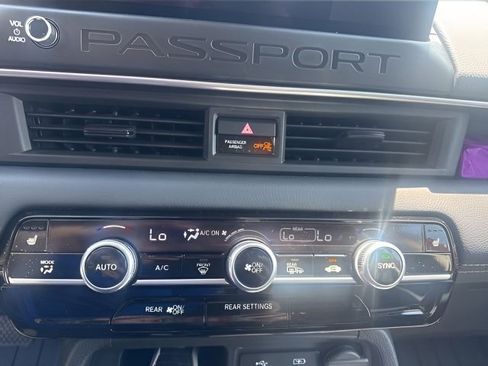 Used 2026 Honda Passport RTL image 11