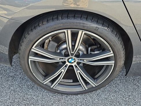 Used 2021 BMW 330i Sedan w/ Convenience Package image 11