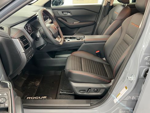 New 2026 Nissan Rogue SV w/ Rock Creek Premium Package AWD/4WD image 18