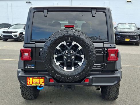 Certified 2025 Jeep Wrangler Unlimited Rubicon 4xe w/ Safety Group image 5