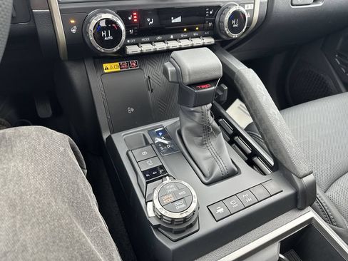 New 2026 Toyota Tacoma TRD Off-Road AWD/4WD image 23