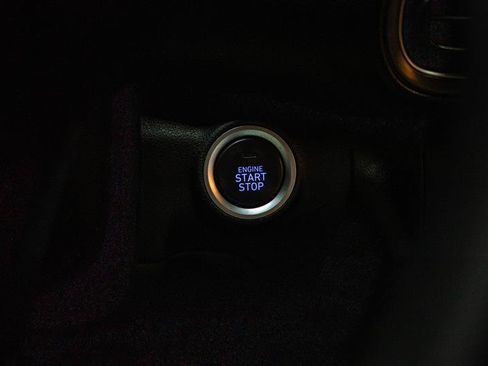 Used 2023 Hyundai Kona SEL FWD image 17