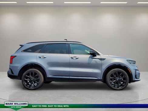 Used 2021 Kia Sorento SX AWD/4WD image 2