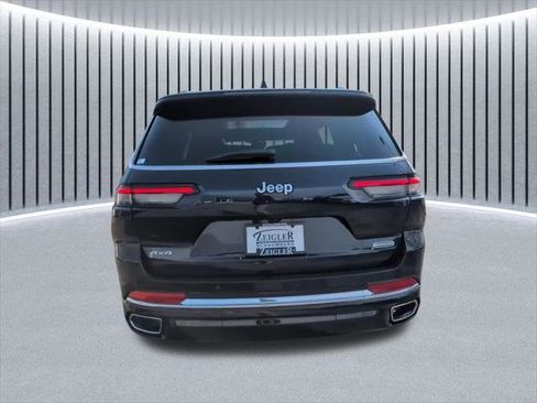 Certified 2024 Jeep Grand Cherokee L Overland AWD/4WD image 9