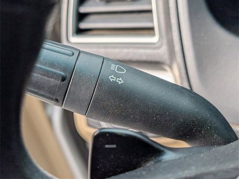 Used 2016 Ford Explorer Base image 25