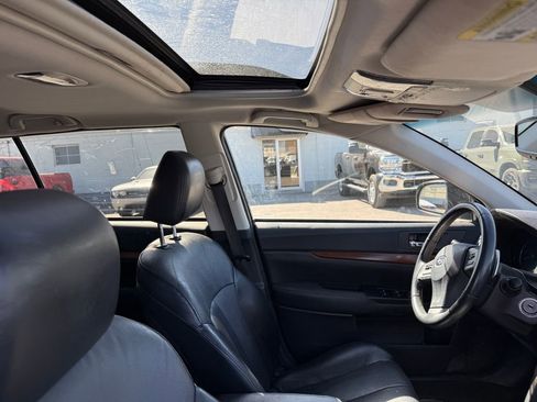 Used 2013 Subaru Outback 2.5i Limited image 6