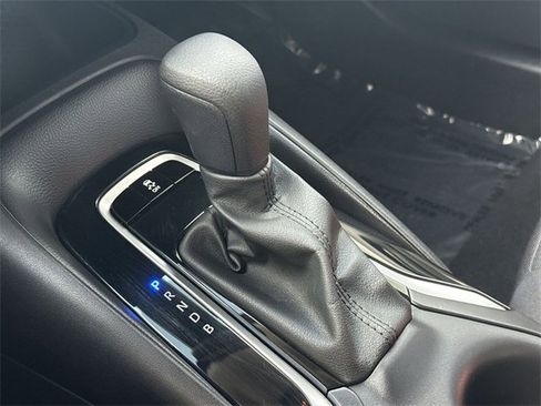 Used 2024 Toyota Corolla LE image 19
