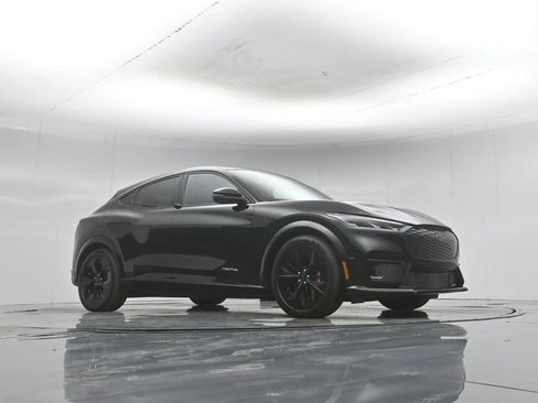 Certified 2025 Ford Mustang Mach-E GT AWD/4WD image 52