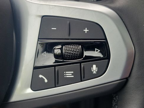 Used 2023 BMW 540i xDrive w/ Executive Package AWD/4WD image 26