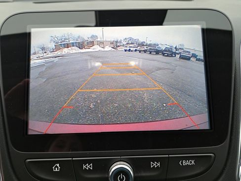 Used 2016 Chevrolet Malibu LT w/ Driver Confidence Package image 23