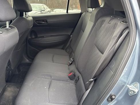 Used 2024 Toyota Corolla Cross LE image 9