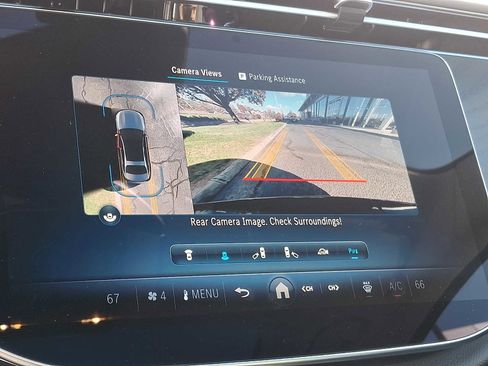 Used 2025 Mercedes-Benz E 350 4MATIC Sedan image 14