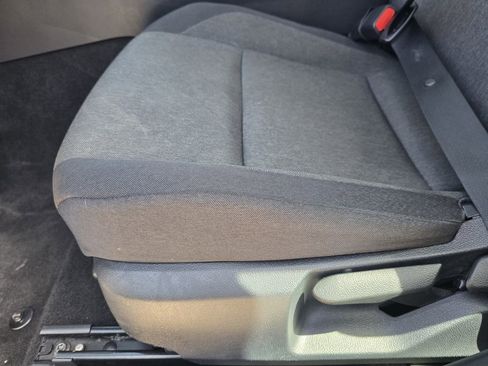 Used 2025 Toyota Camry LE image 17