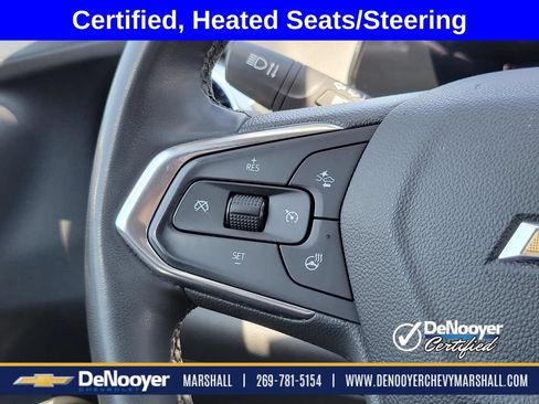 Used 2025 Chevrolet Trax LT w/ LT Convenience Package FWD image 14