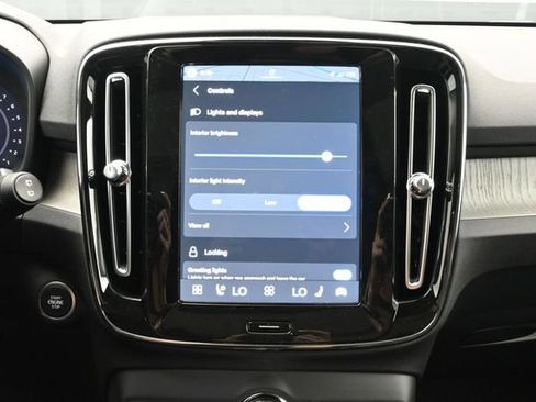 New 2026 Volvo XC40 B5 Plus w/ Climate Package AWD/4WD image 17