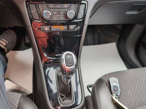 Used 2019 Buick Encore Preferred FWD image 19