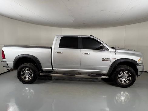 Used 2018 RAM 2500 Big Horn image 9