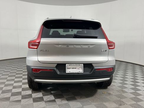 Certified 2025 Volvo XC40 B5 Ultra w/ Protection Package image 9