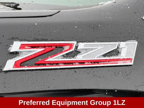 Used 2022 Chevrolet Silverado 1500 LTZ image 2