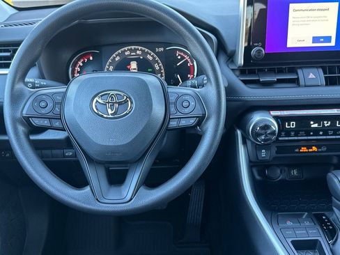 New 2025 Toyota RAV4 XLE image 17