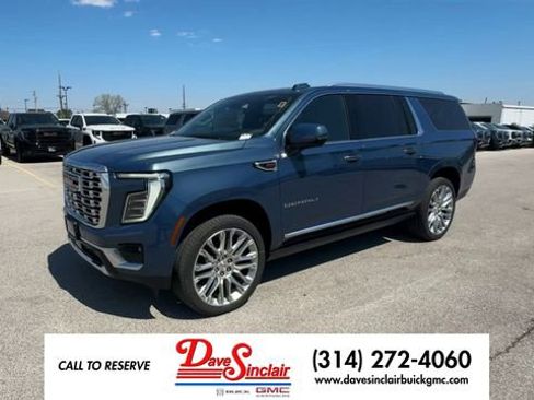 New 2026 GMC Yukon XL Denali w/ Denali Reserve Package AWD/4WD image 4