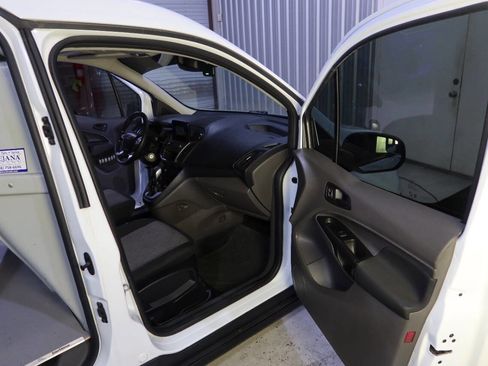 Used 2022 Ford Transit Connect XL image 12