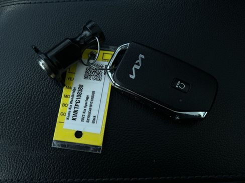 Used 2023 Kia Sportage X-Line w/ X-Line Premium Package AWD/4WD image 39