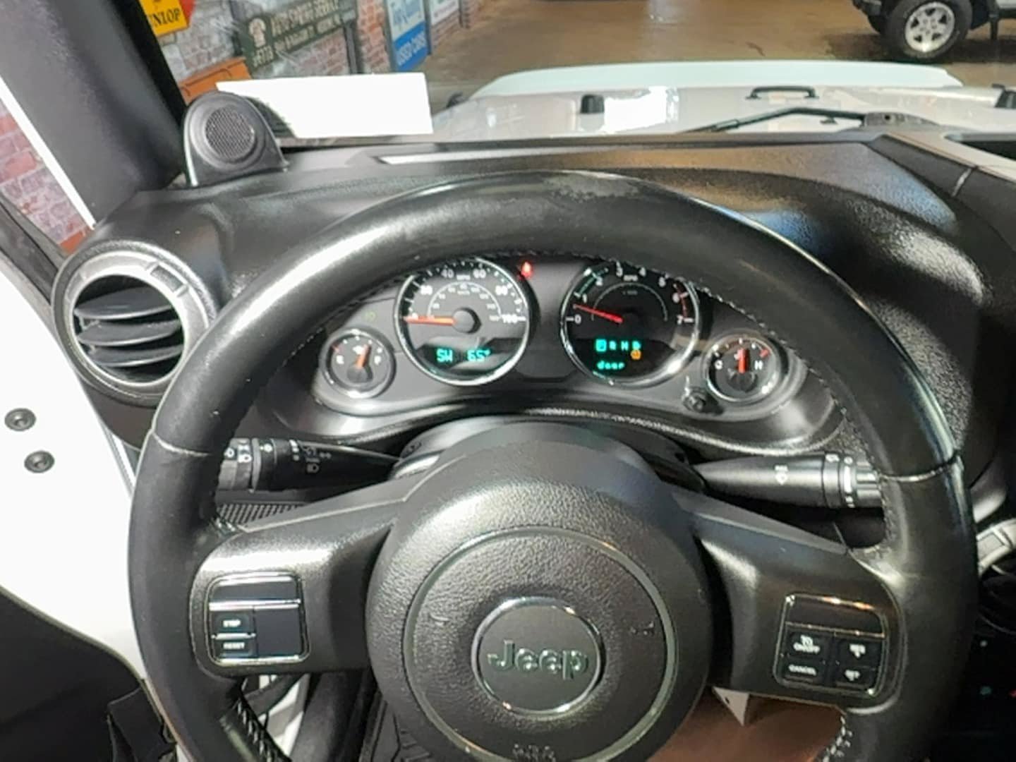 Used 2011 Jeep Wrangler Unlimited Sport AWD/4WD image 38