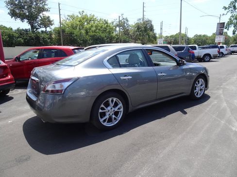 Used 2014 Nissan Maxima 3.5 SV w/ Technology Package image 10