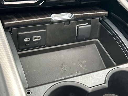 Used 2022 GMC Yukon Denali image 41